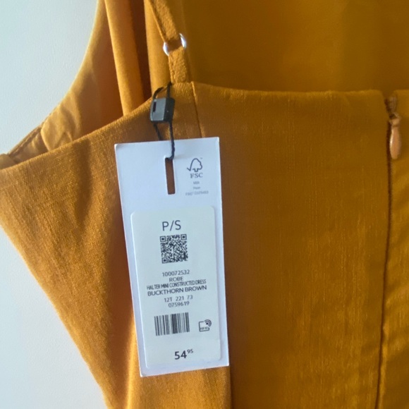 NWT Dynamite Jennifer Ruched Dress, Size Small - Picture 3 of 7